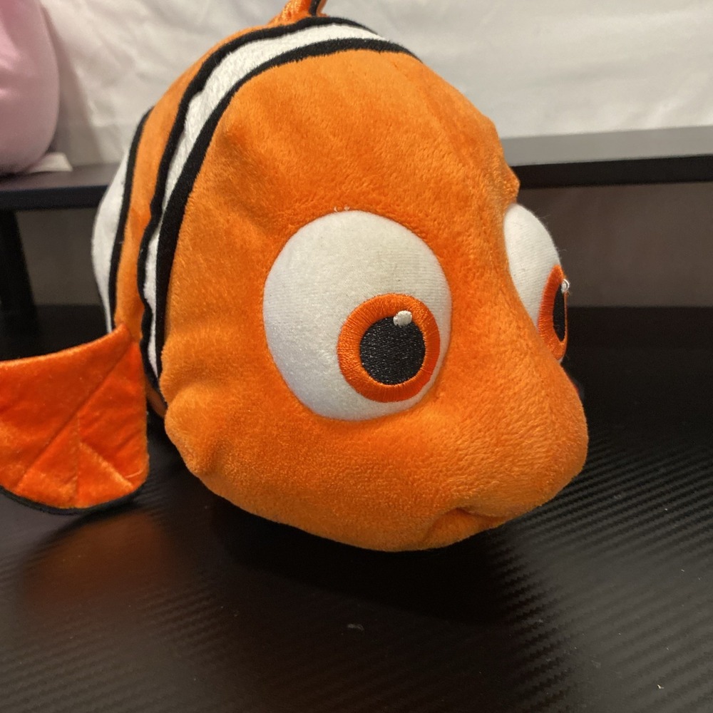 Disney Store 17" Finding Nemo Plush Clown Fish‎ Stuffed Animal Toy Pixar Dory